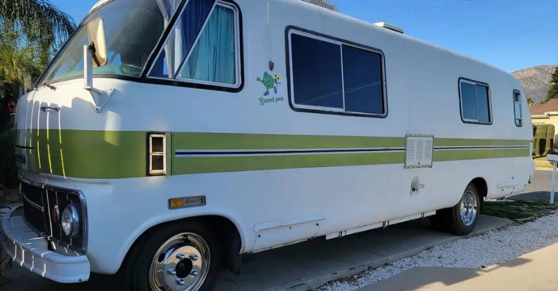 This Streamline RV Was Designed By The Man Who Coined The Term ...