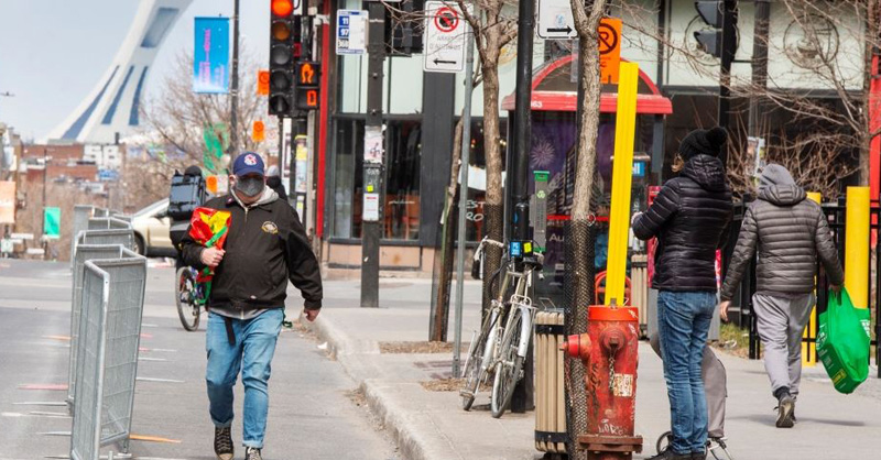 CanadianPedestrians_s