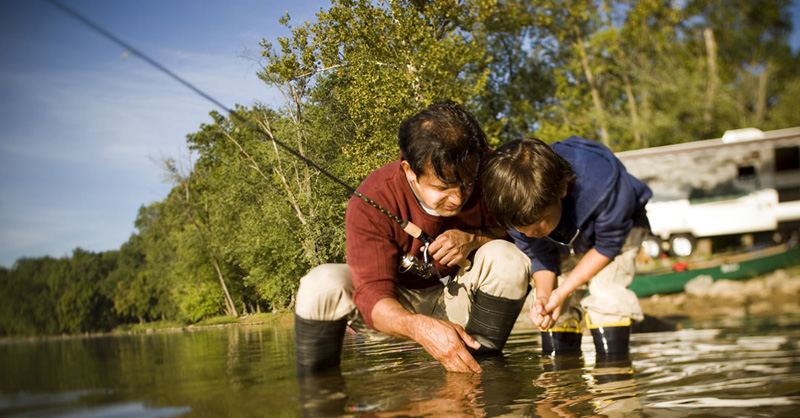 FatherSonFishing_s