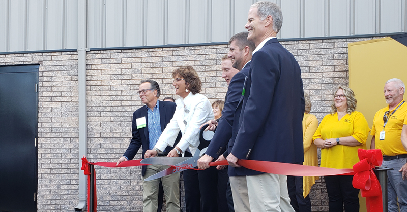 RVTI ribbon cutting_s