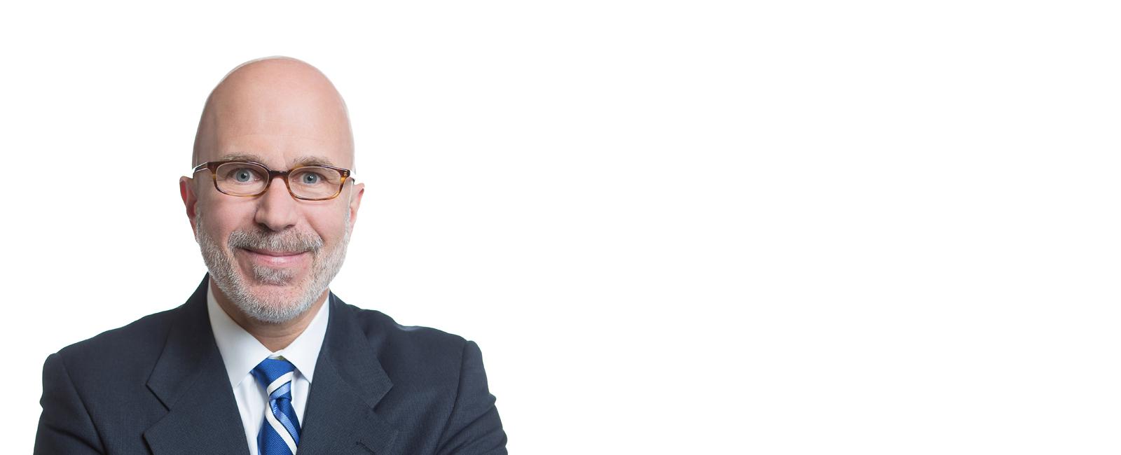 CNN Host Michael Smerconish To Address The RV Industry During RVs Move